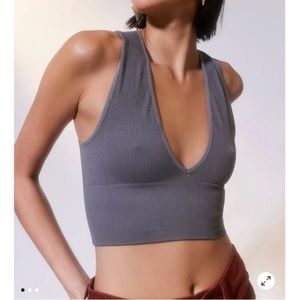 UO Hailey seamless ribbed plunging crop top, bra, brami small black